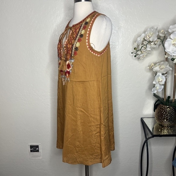 Andree By Unit Dress Women Size S Embroidered Sleeveless Boho dress - Picture 5 of 8